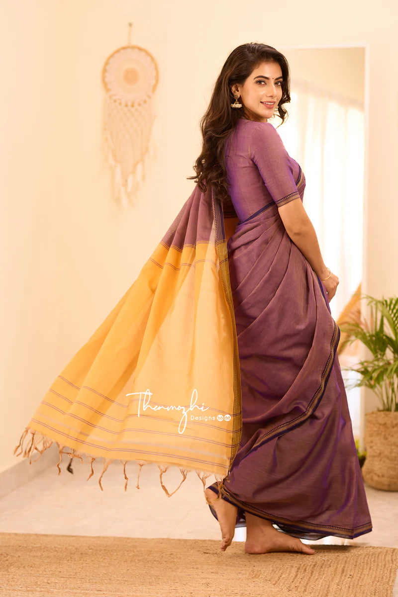 Onion pink Small border - Red Narayanpeth Mercerised Cotton Saree