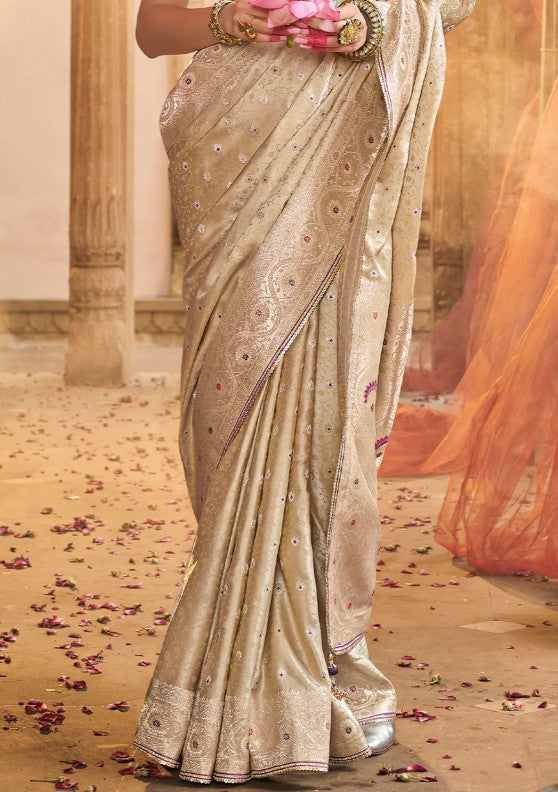 Light Beige Weaved Zari Lightweight Silk Saree
