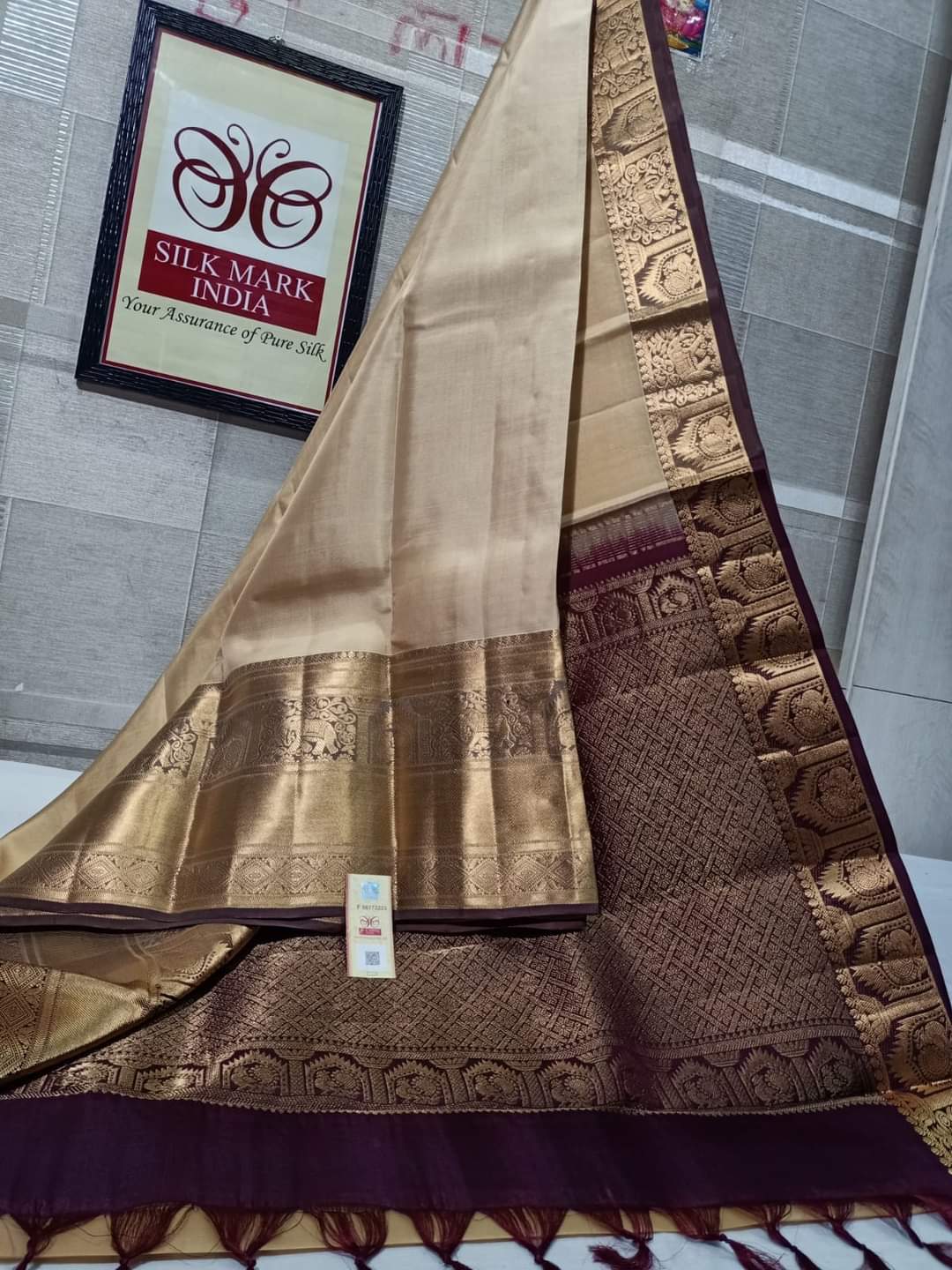 kanchivaram silk saree with silk mark certificate