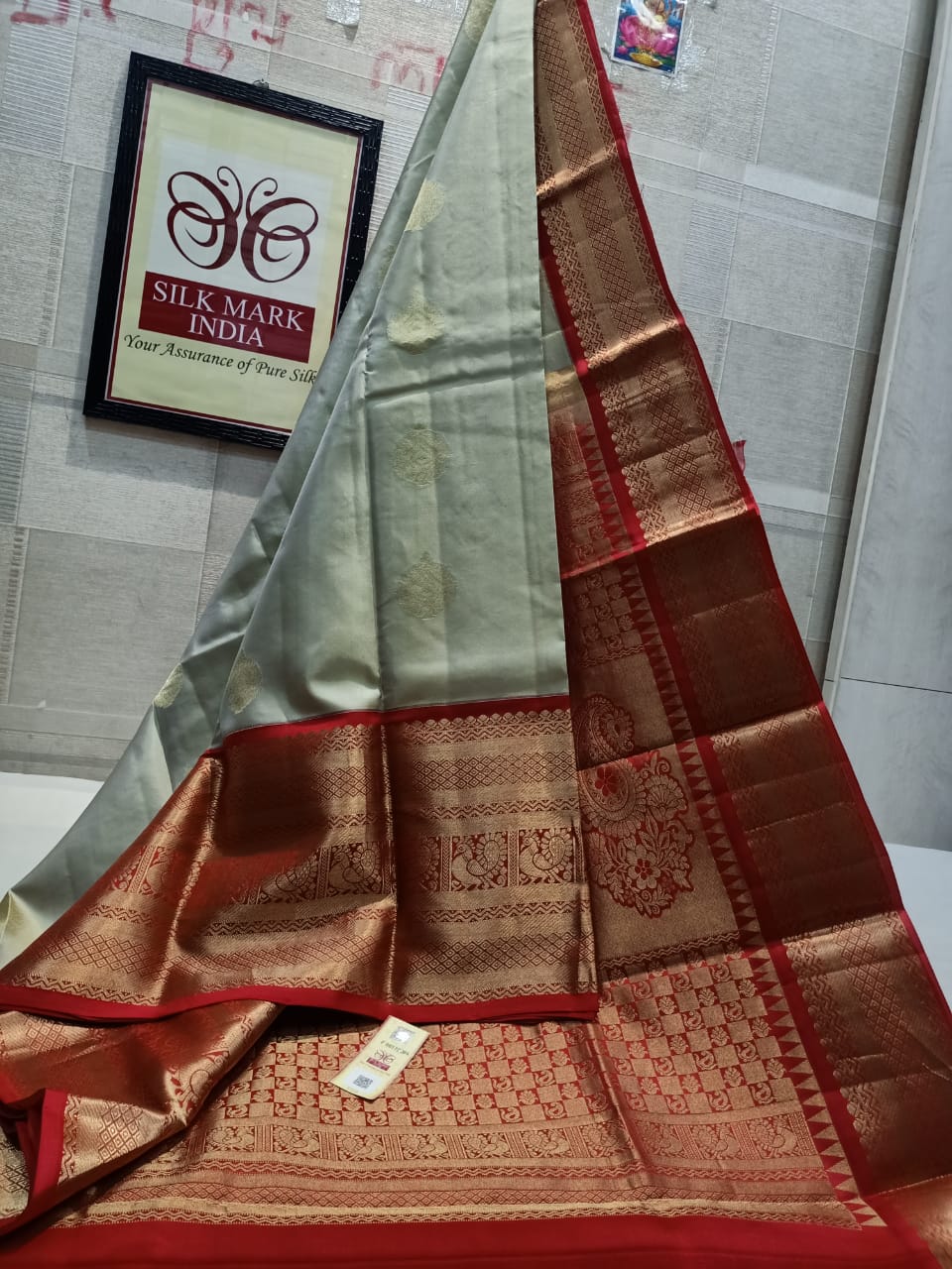 Kanchivaram pure silk - Metallic pastel green and red saree