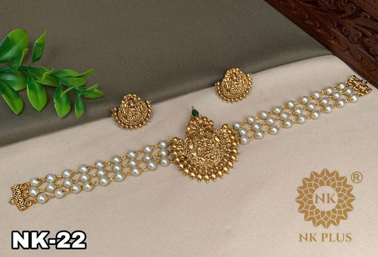 Matte finish choker / necklace set with stud - bead work