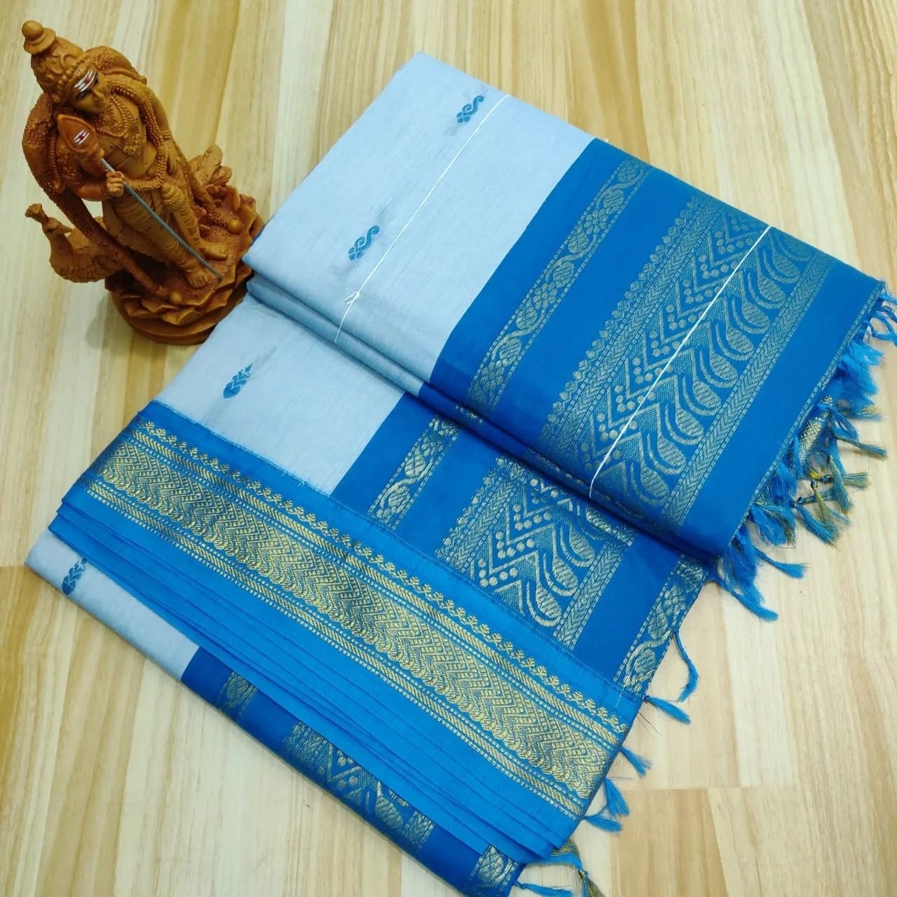 Kalyani Cotton Gatwal Saree – Sky Blue Mercedes Cotton
