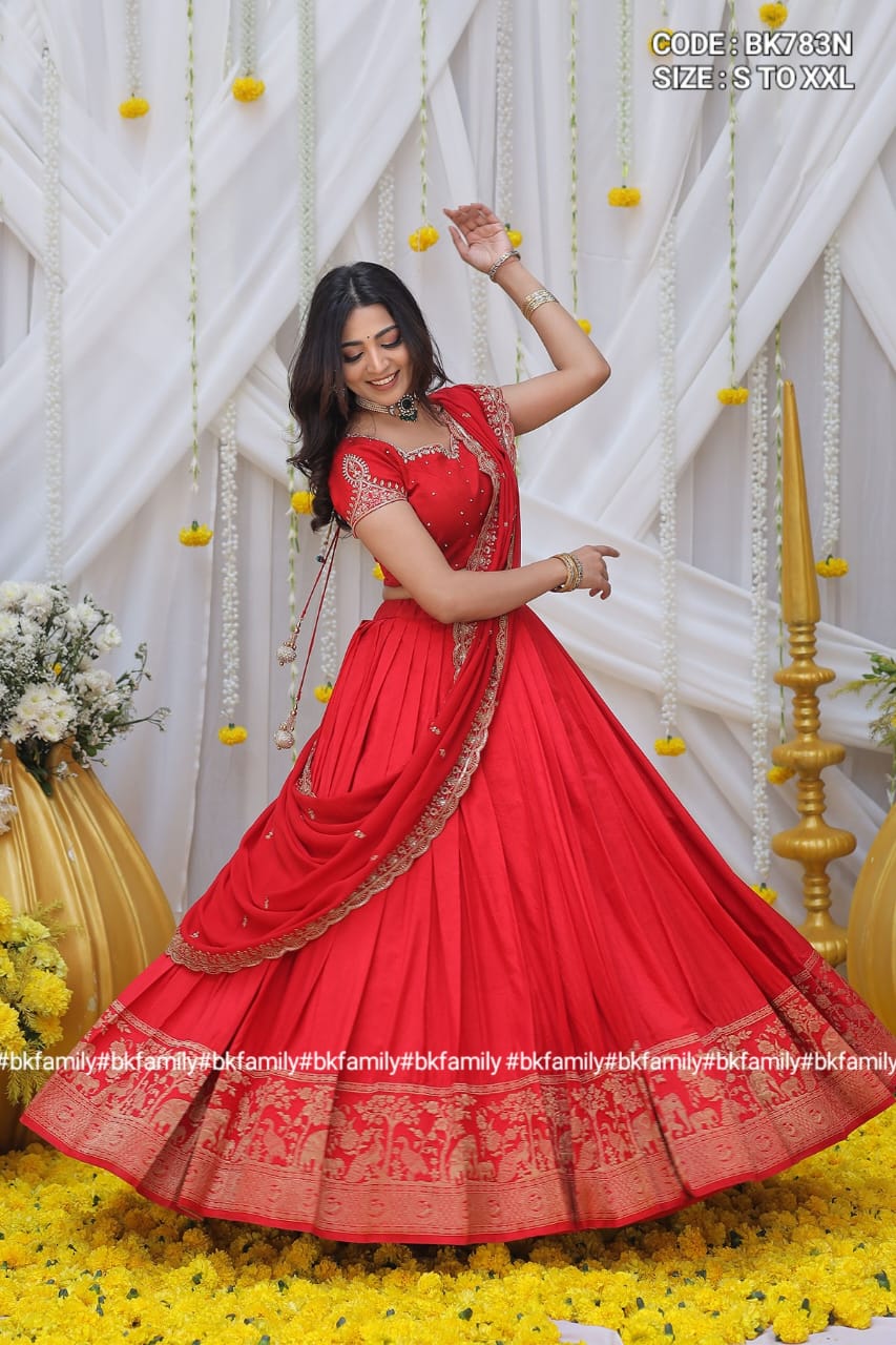 beautiful Maharani Half Saree Set in Red lehenga