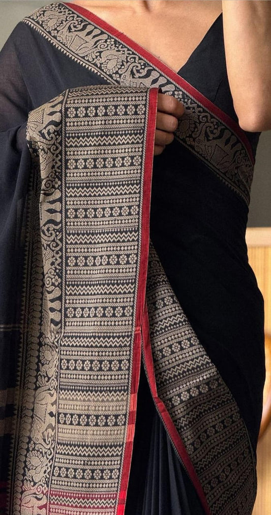 Graceful Black Narayanpet Mezadaise Cotton Saree