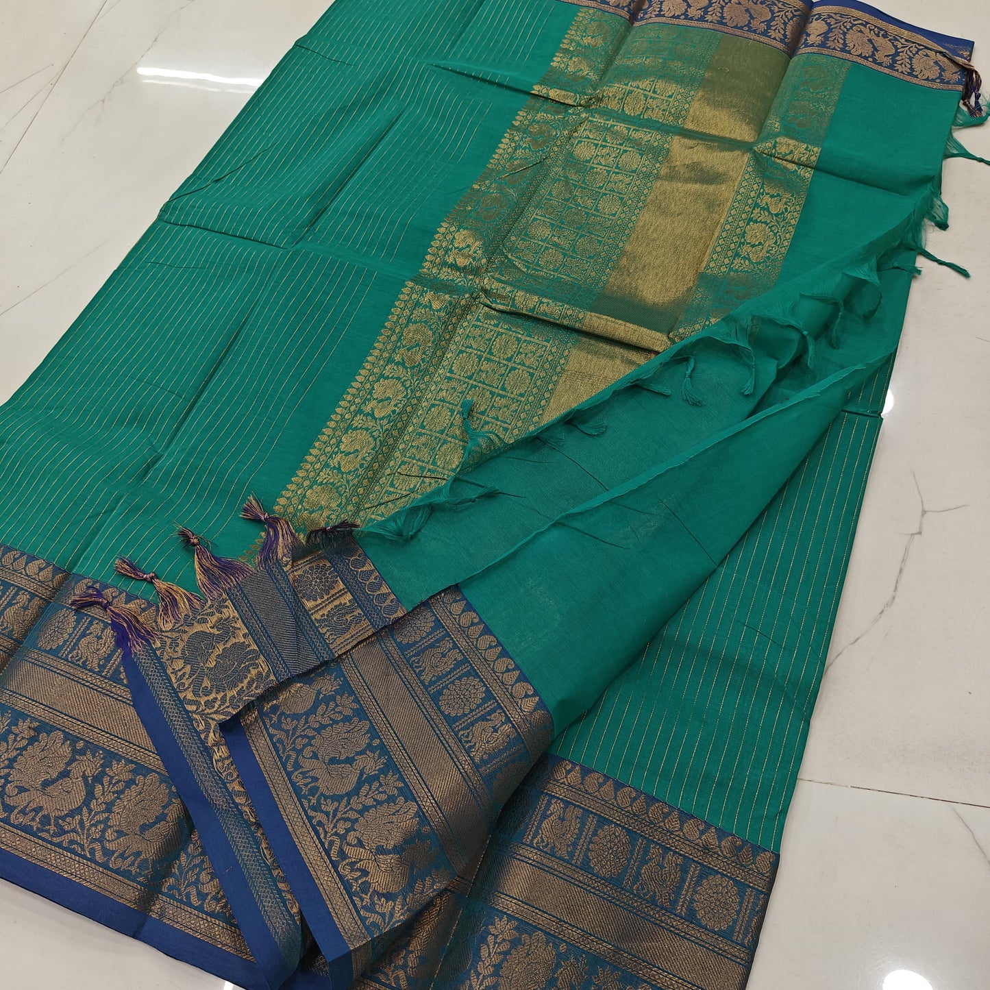 Elegant Kanchi Cotton Saree in Teal Green with Rich Zari Border & Pallu