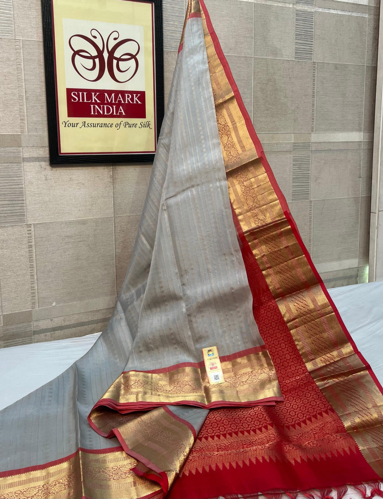 Elegant Silver Grey Pure kanchipuram Silk Saree with Rich Red & Gold Zari Border