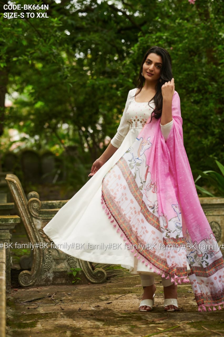 Off white kurti with pant