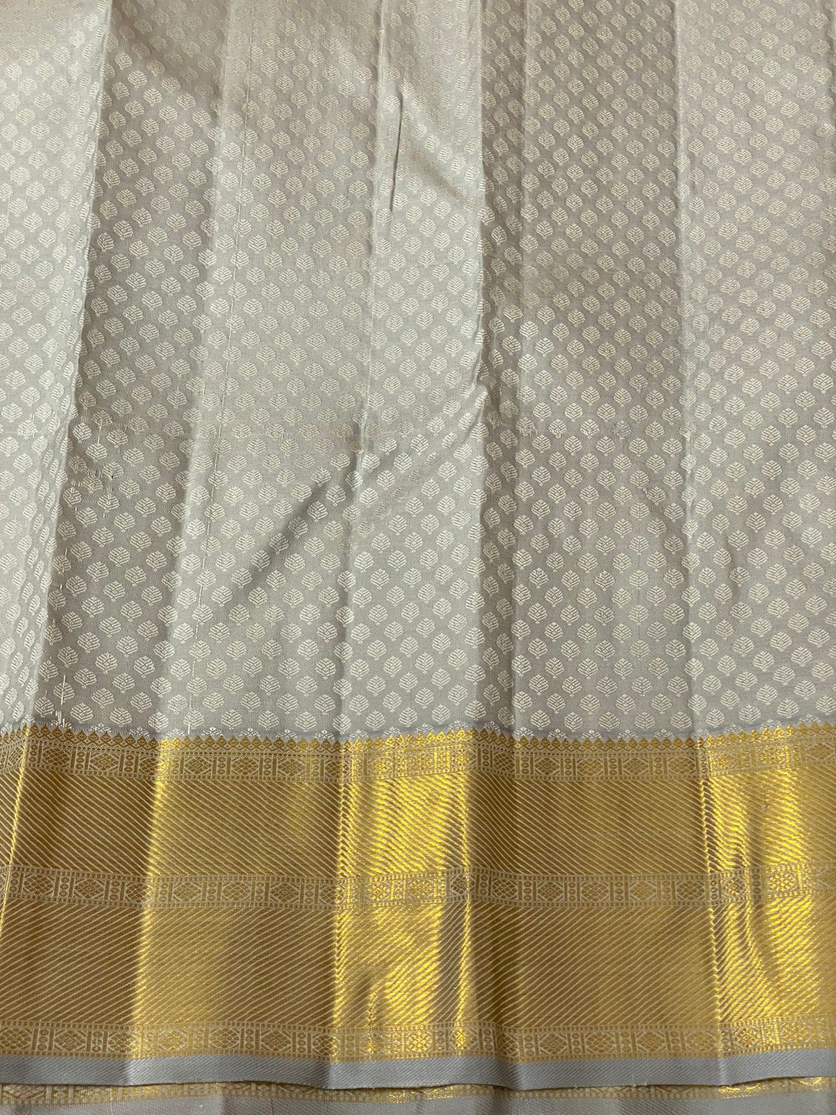 Off white zari waving Bridal pure kanchipuram silk saree 2g gold - wedding silk - soft silk saree - silk mark certified