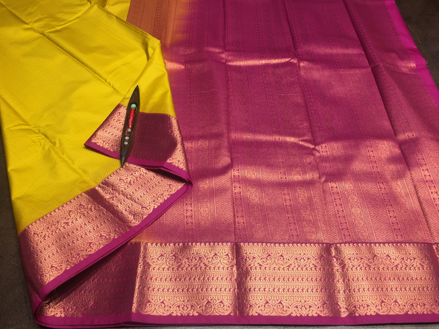 Sandalwood yellow with magenta handloom pattu sareee