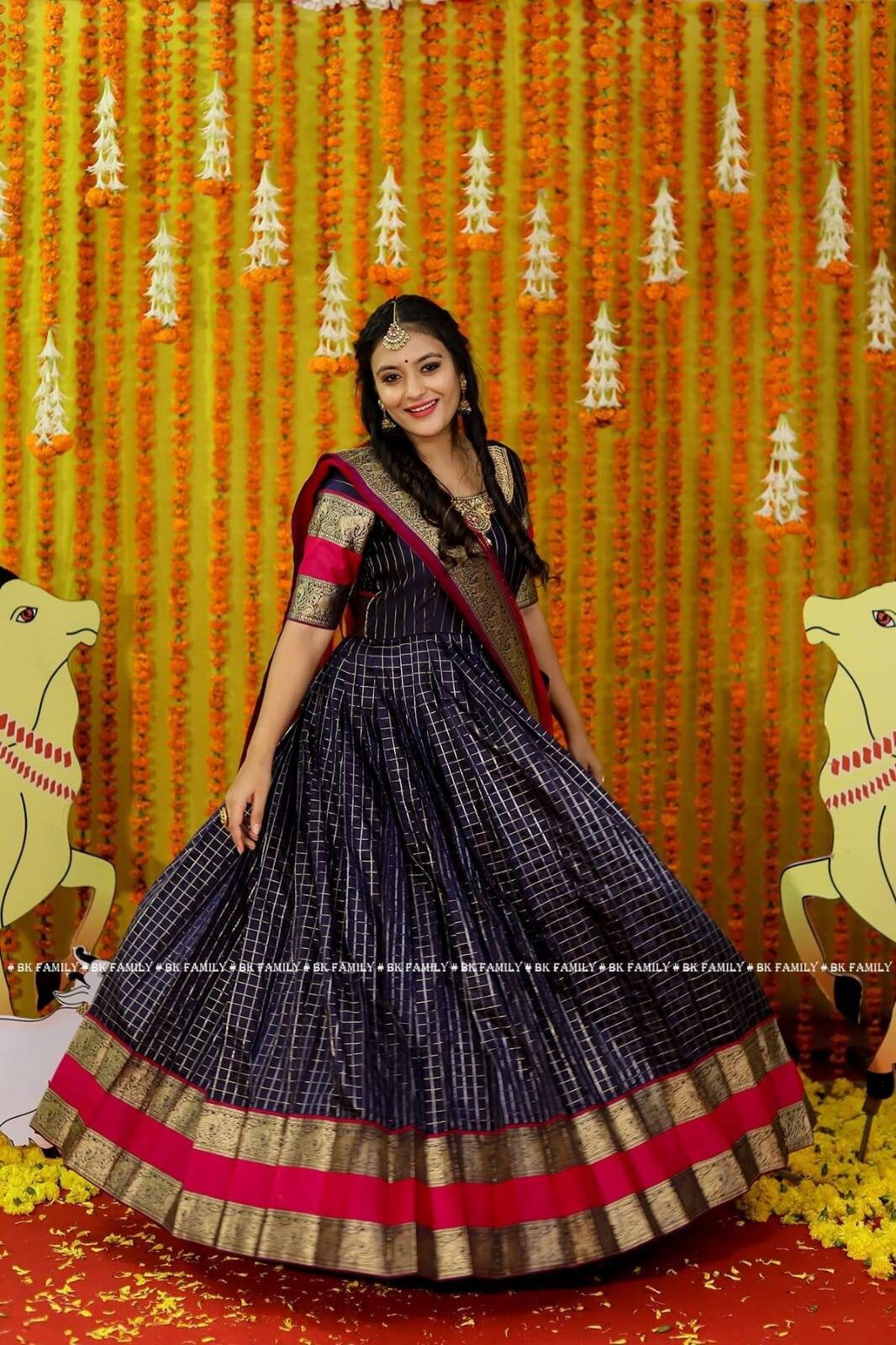 XXL ONLY AV Black and red - Pattu dress- indian traditional dress - party wear gown - floor length gown