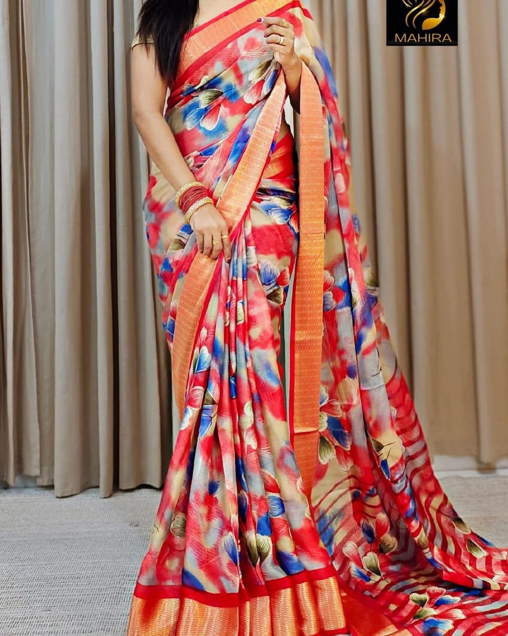 Elegant Georgette and Chiffon Sarees - Rent main image 1