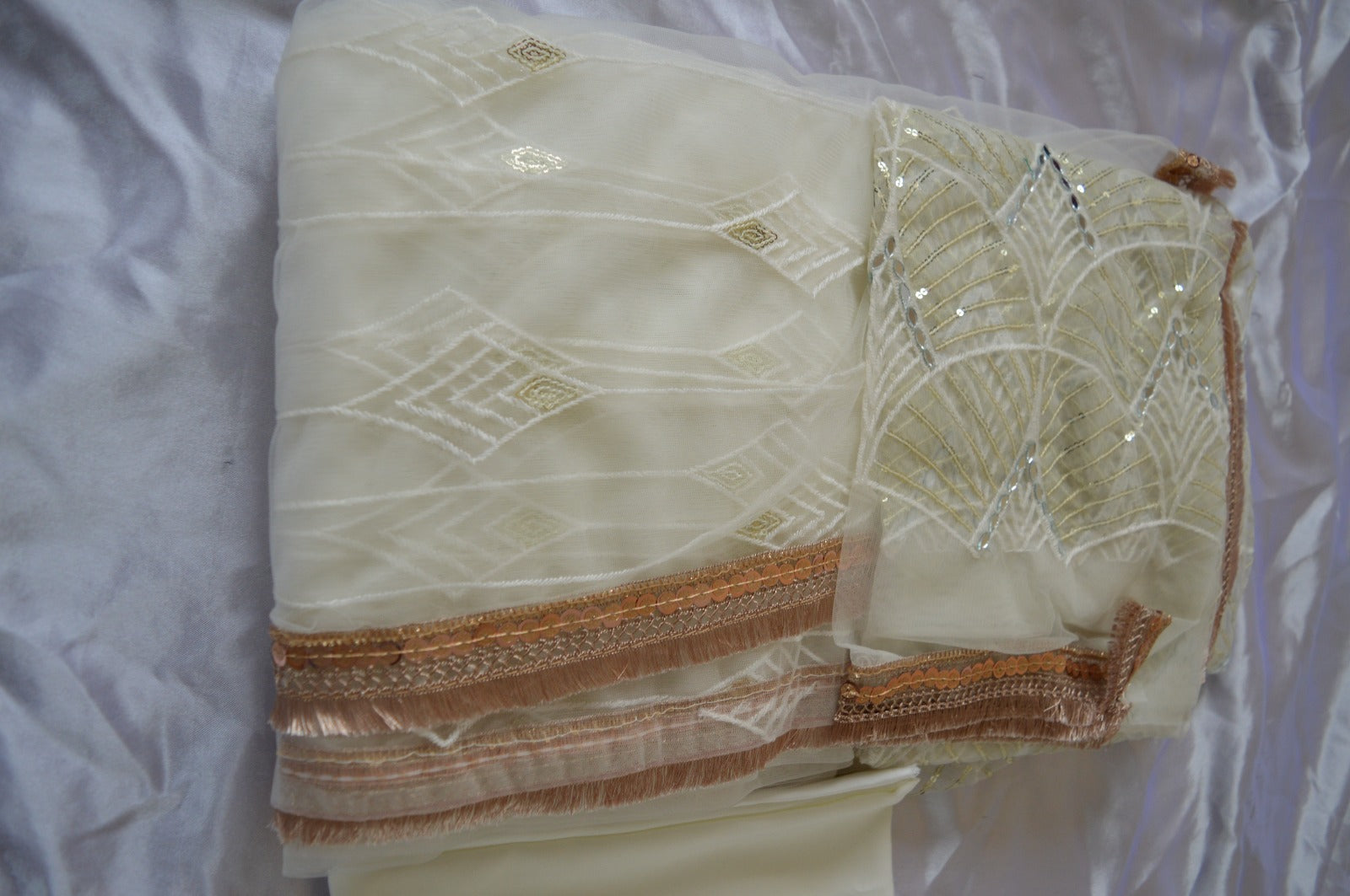 Duppata and blouse
