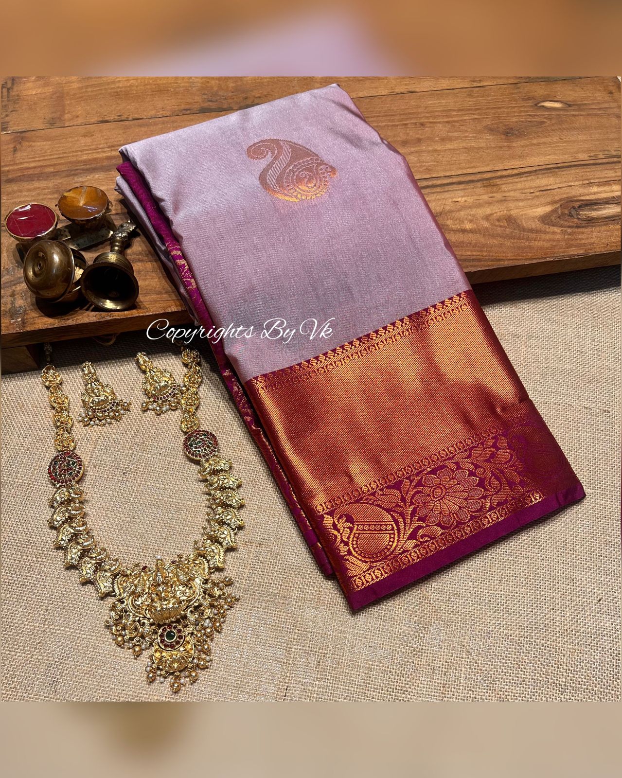 Big border Pattu saree - light lavender