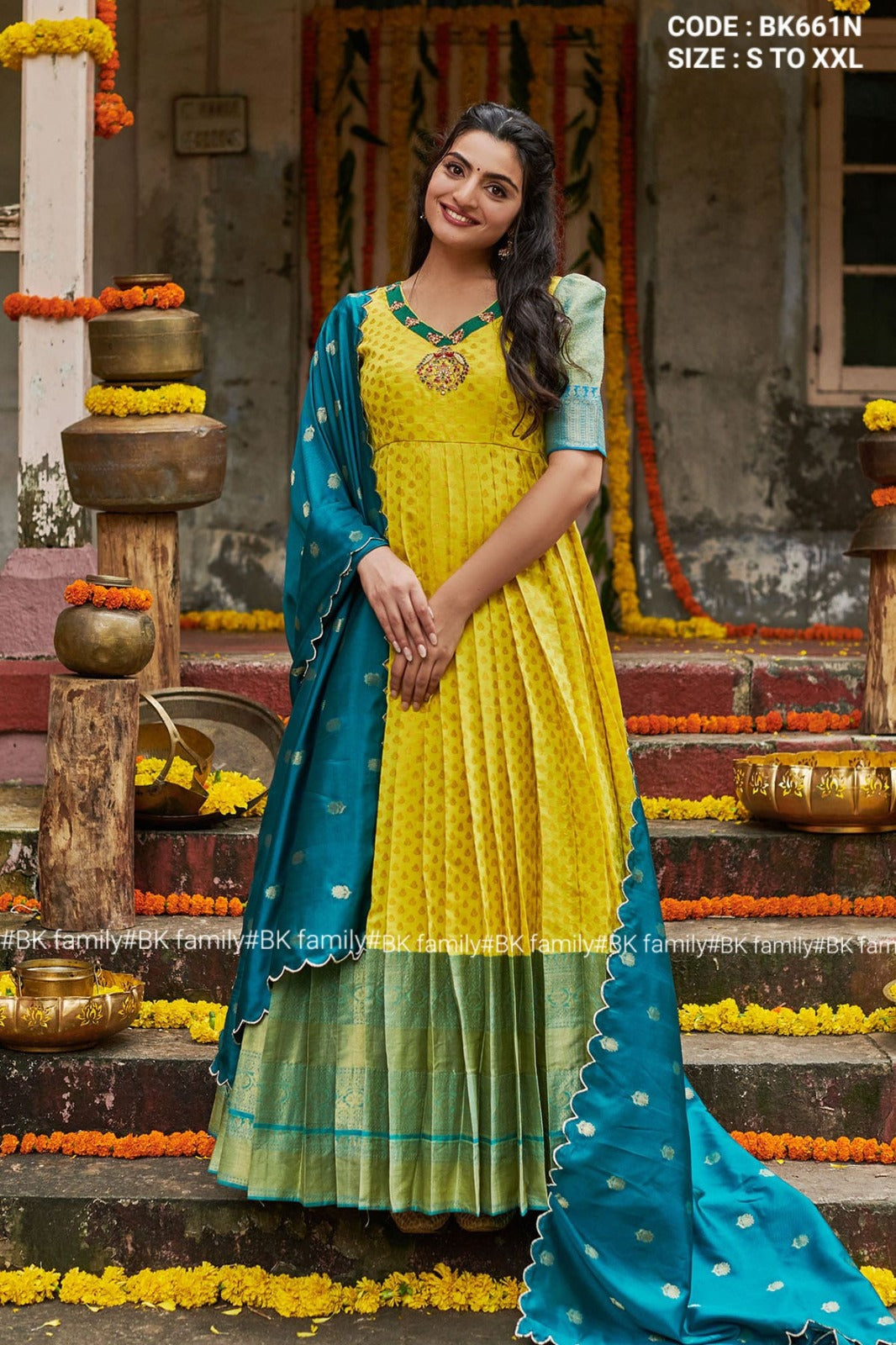 Be a traditional beauty - indian wedding pattu gown