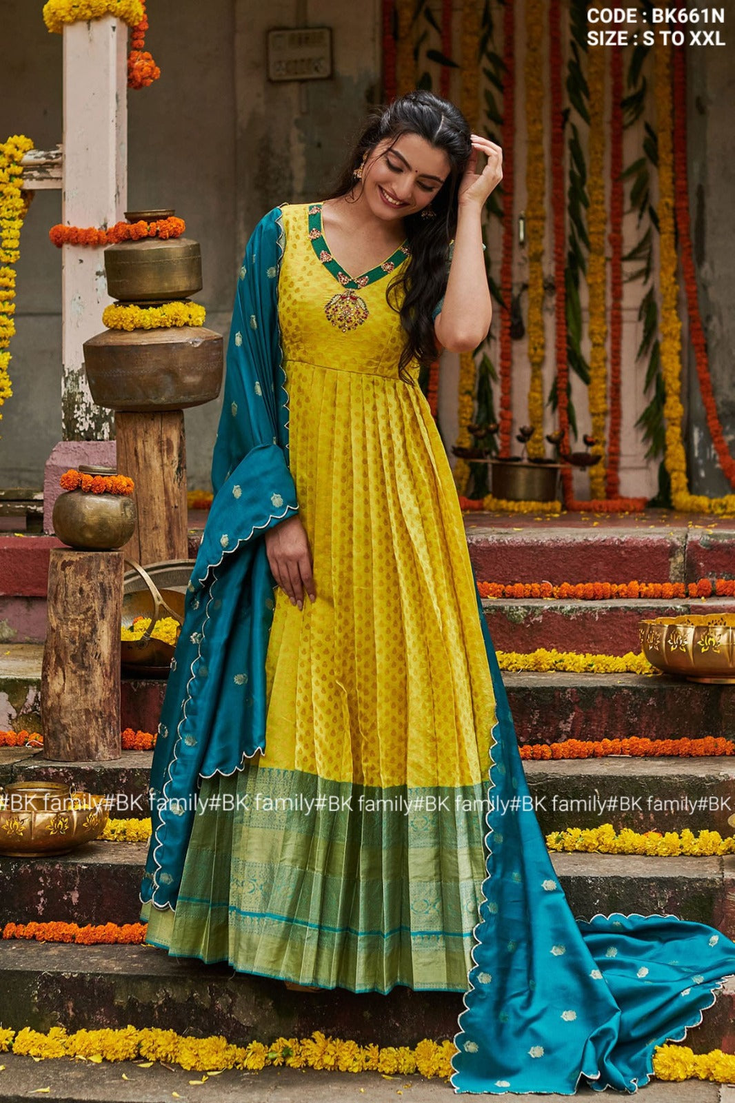 Be a traditional beauty - indian wedding pattu gown