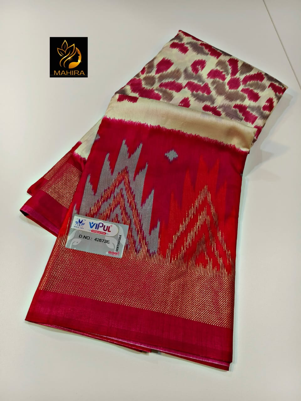 Ikkath style design dola silk saree in red an off white