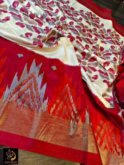 Ikkath style design dola silk saree in red an off white