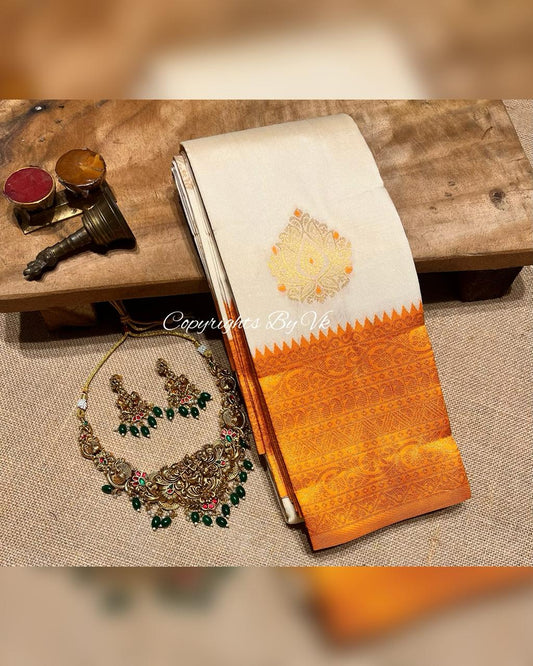 Soft silk pattu saree