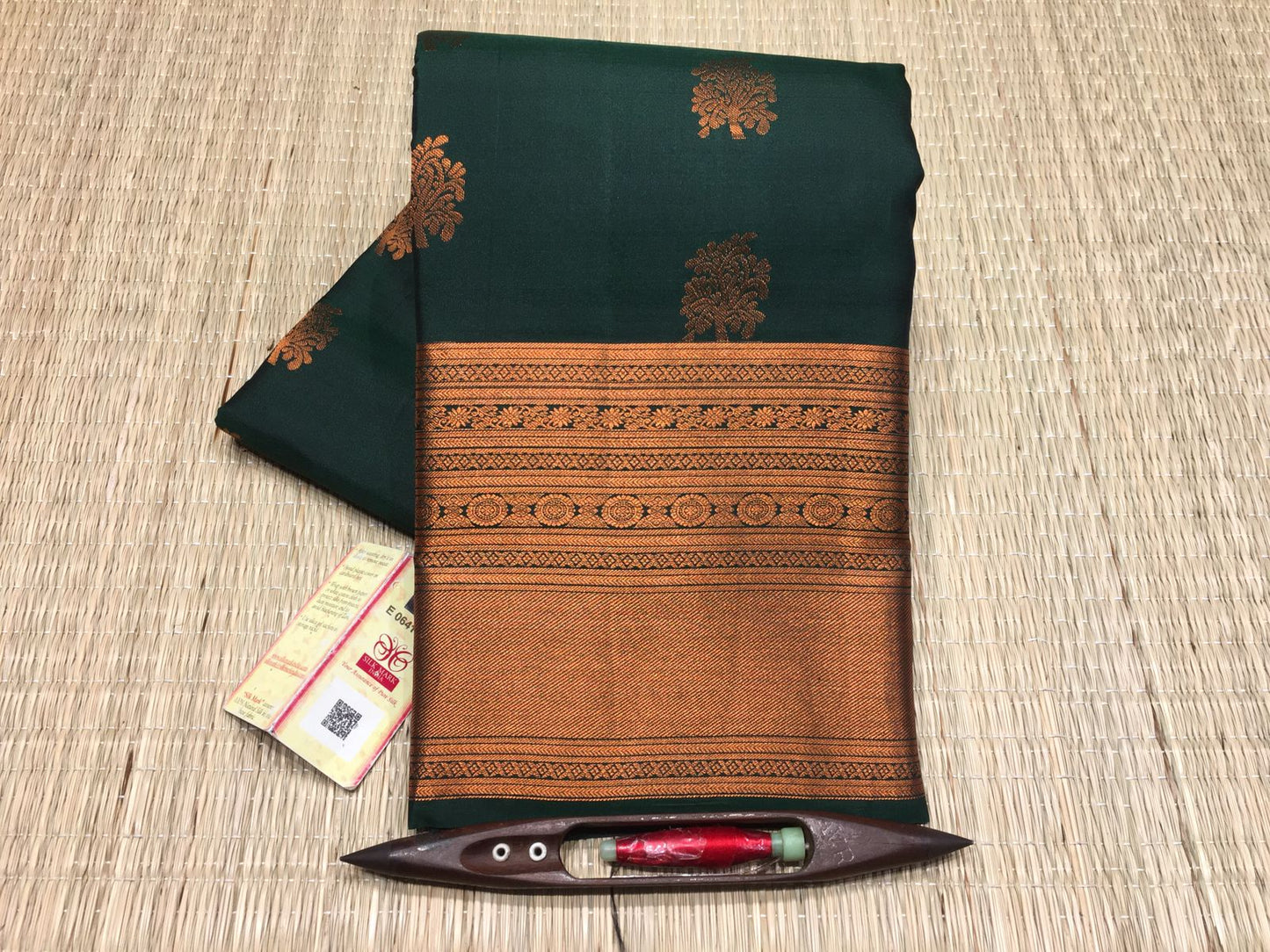 Timber green Kanchivaram pure silk copper border saree, silk mark certified