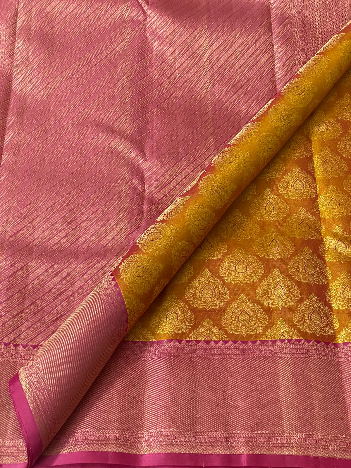 Mango yellow 2g gold - wedding silk - soft silk saree - silk mark certified